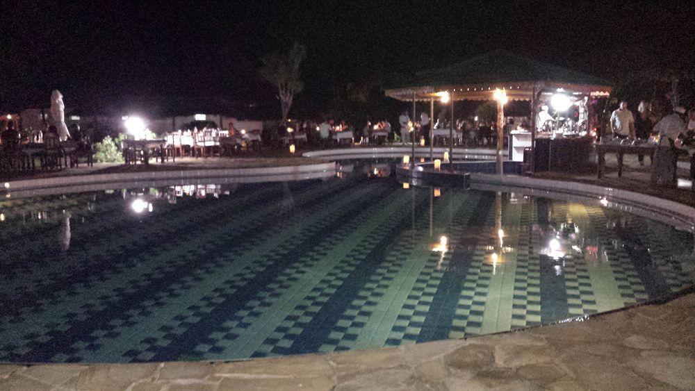 Baobab Beach Resort Nungwi Luaran gambar